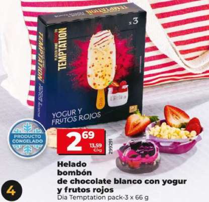Helado bombón de chocolate blanco con yogur y frutos rojos